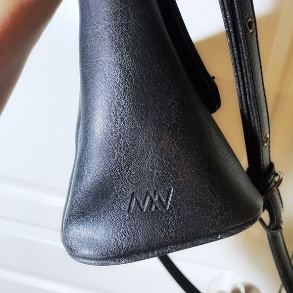 MATT & NAT Crossbody vegan leather purse, black - Picture 2 of 8